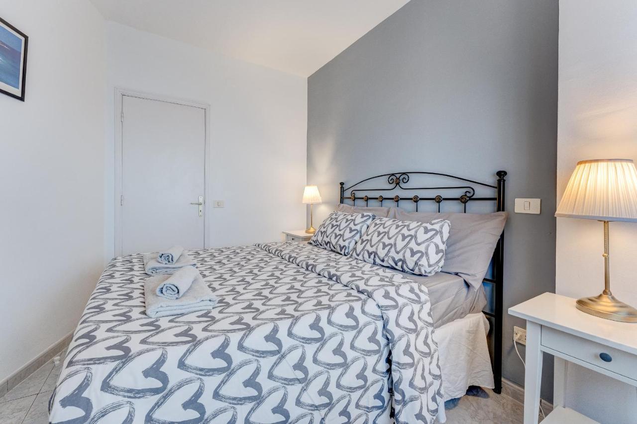 Incredible Sea & Mountain View Aircon Front Line Of Atlantic Ocean Apartment Пуерто де Сантяго Екстериор снимка