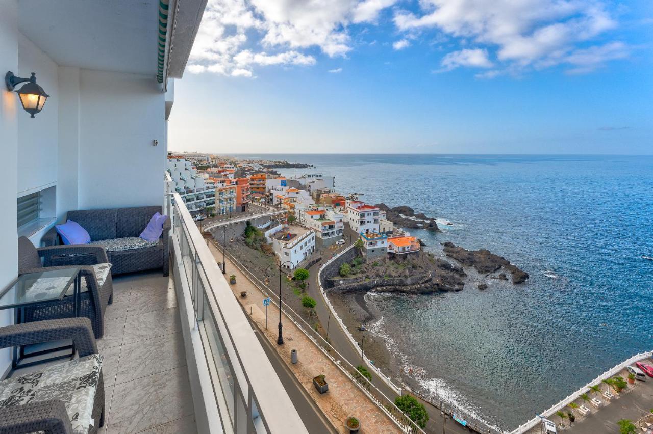Incredible Sea & Mountain View Aircon Front Line Of Atlantic Ocean Apartment Пуерто де Сантяго Екстериор снимка