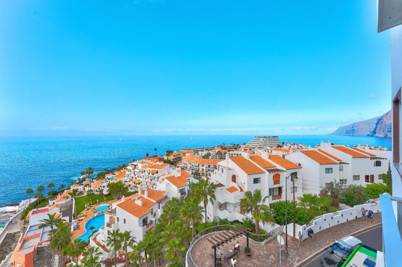 Incredible Sea & Mountain View Aircon Front Line Of Atlantic Ocean Apartment Пуерто де Сантяго Екстериор снимка