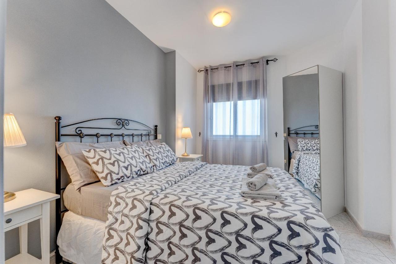 Incredible Sea & Mountain View Aircon Front Line Of Atlantic Ocean Apartment Пуерто де Сантяго Екстериор снимка